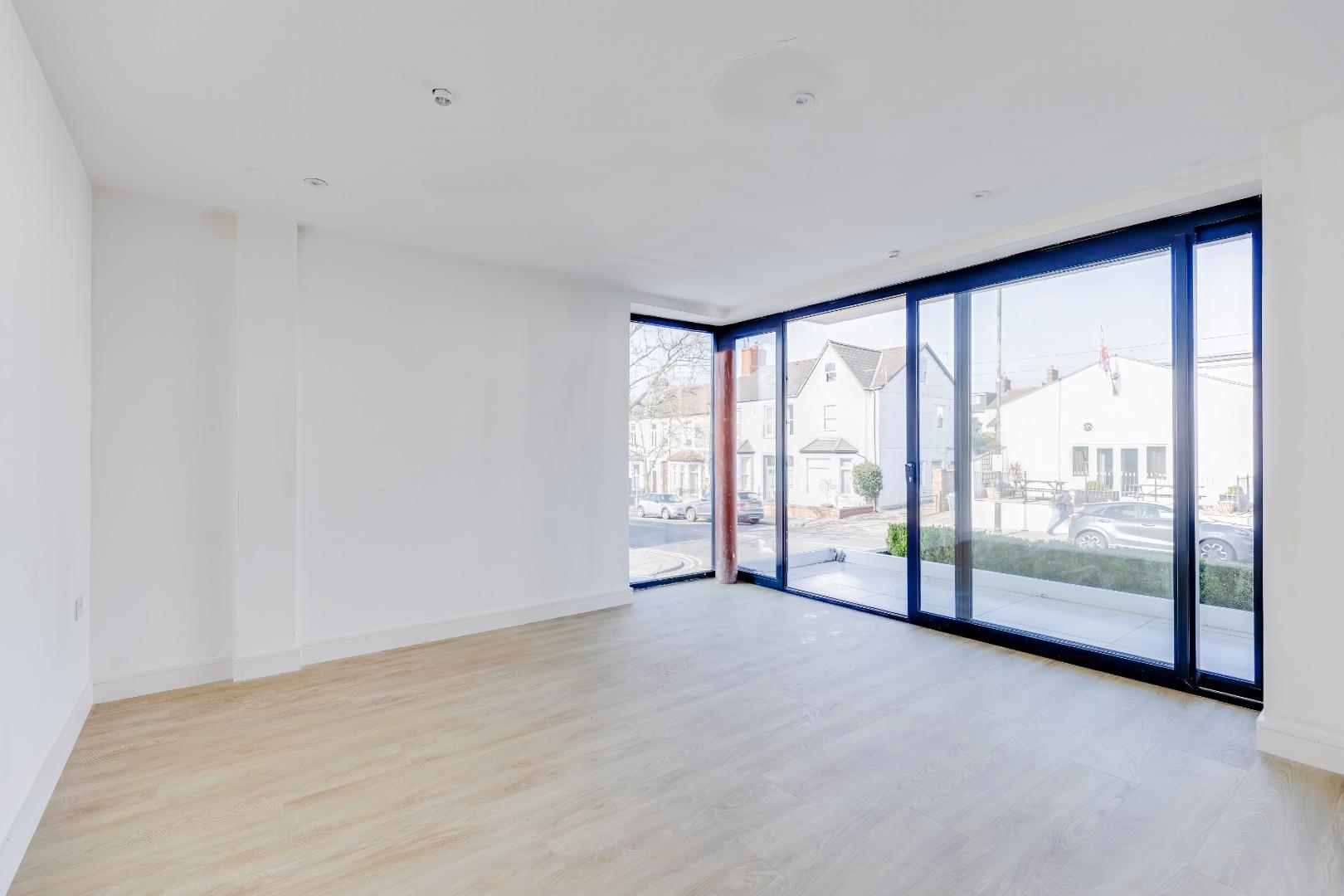 Apartment 4, Windsor Gardens, 56A Windsor Road, Penarth, CF64 1JJ